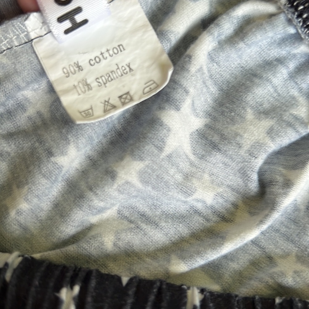 Star Pattern Sleep Shorts: Set of Two - Picture 7 of 9